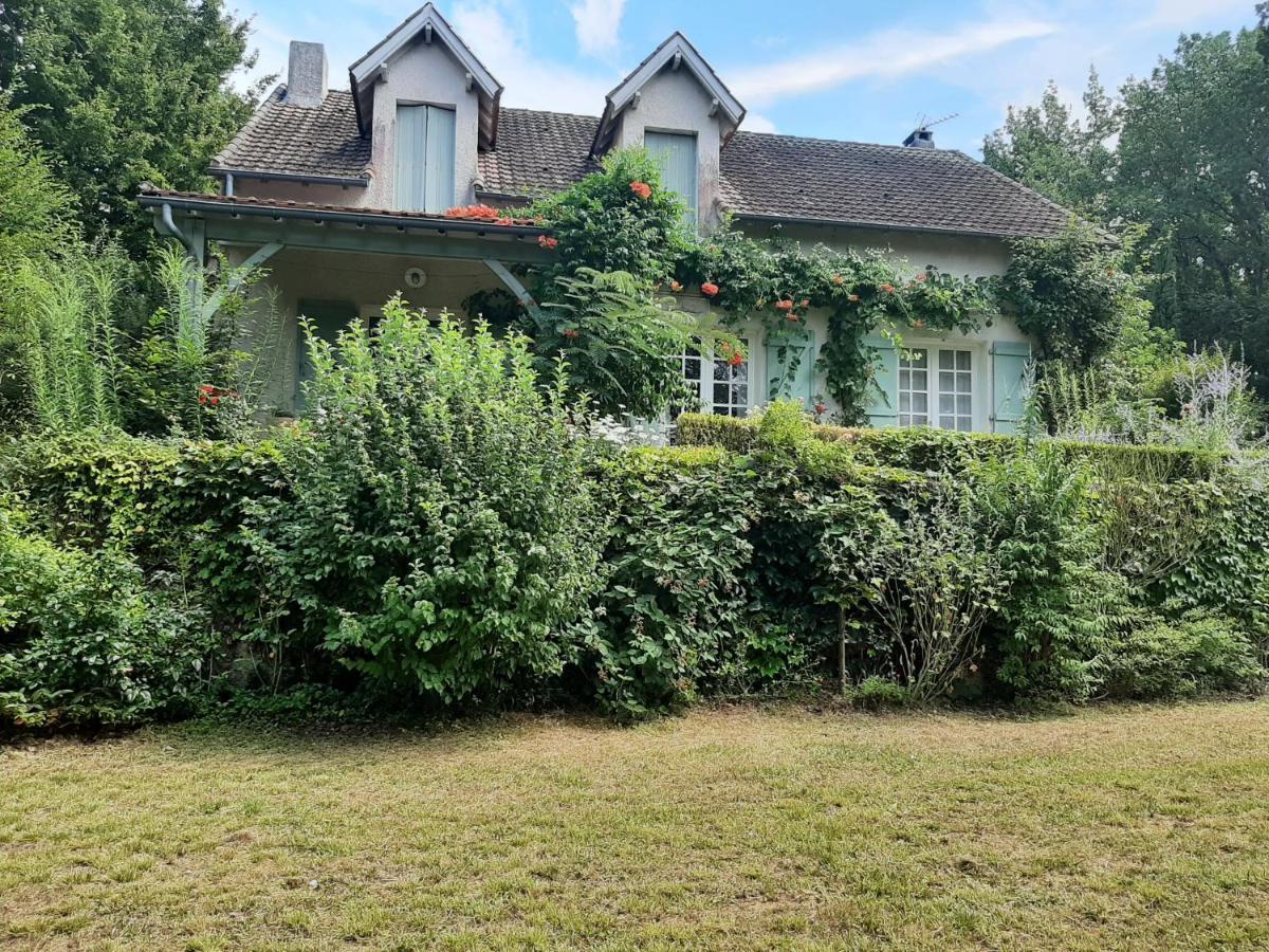 L'Oree Du Bois Luzech Exteriör bild